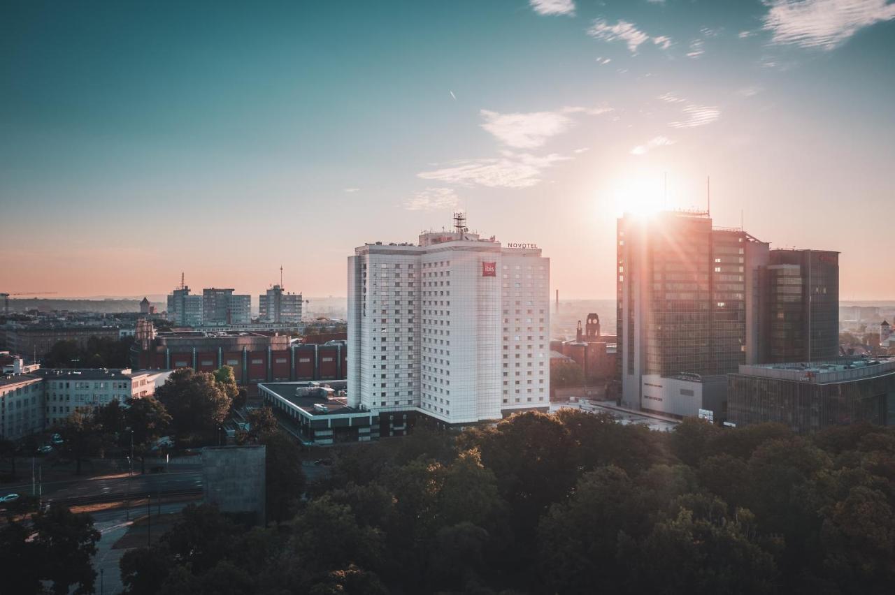 Ibis Poznan Centrum Екстериор снимка